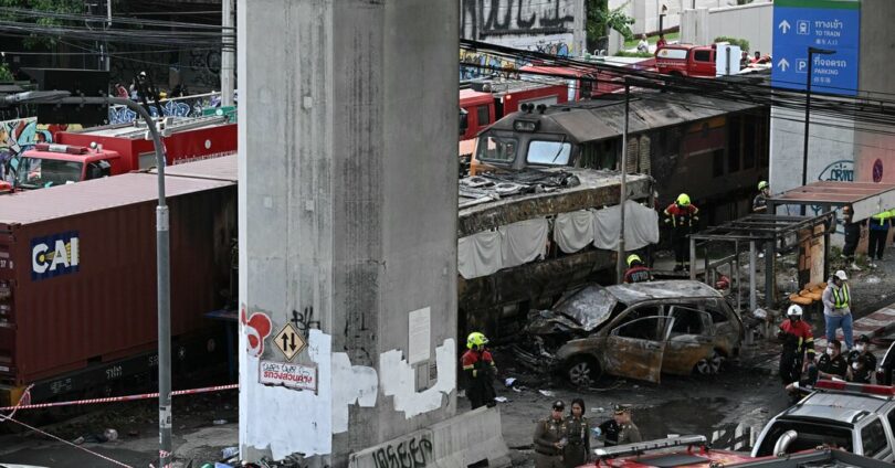 Train Crashes Into Bangkok Traffic, Killing at Least 8